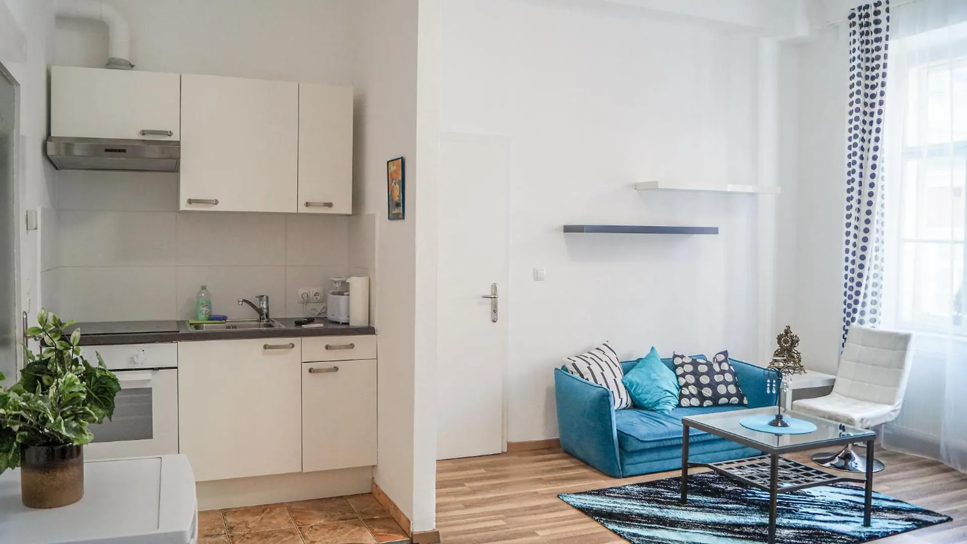 Stylish 2Br Stay By Schloss Belvedere & Rennweg Vienna Apartment
